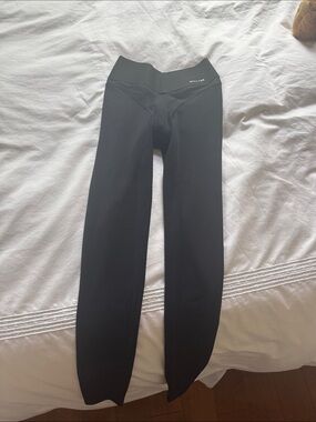 High-Waist Black Textured Leggings by